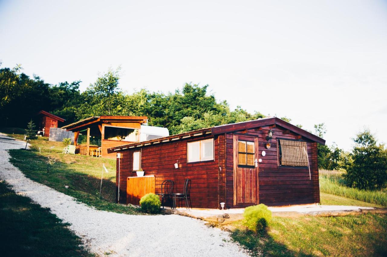 Dutch Hill Bed & Breakfast Zalacsany Bagian luar foto